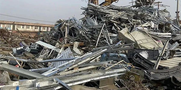 废旧金属破碎机，为再生金属回收行业提升处理效率