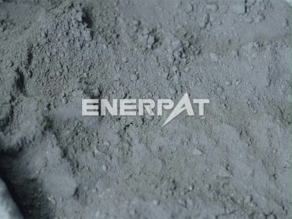 锂电池极片破碎机